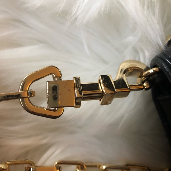 TORY BURCH Black Pebbled Leather Crossbody - Picture 5 of 8